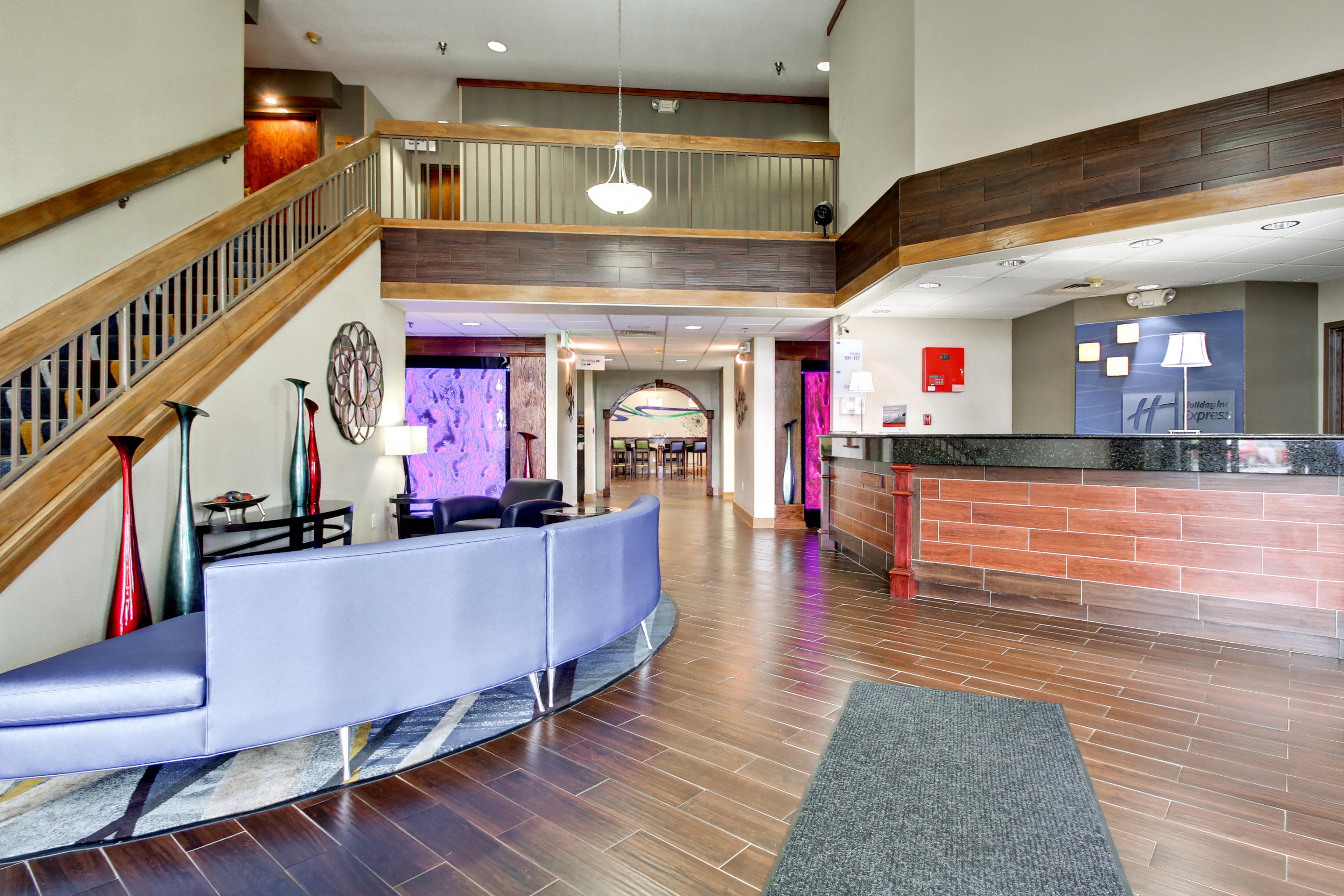 Holiday Inn Express Marshfield - Springfield Area By Ihg Exterior foto